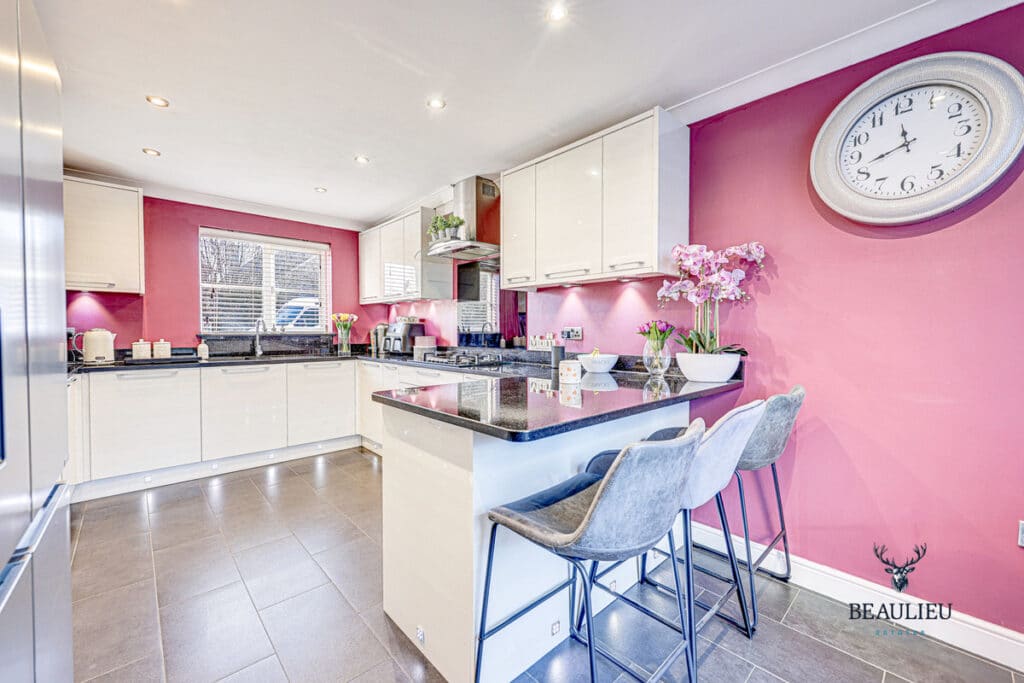 3 Braganza Way, Chelmsford CM1 6AP