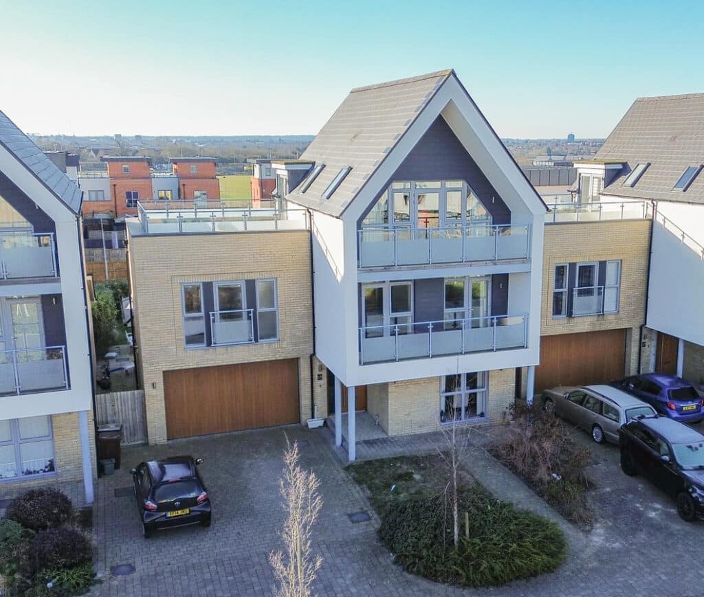 15 Robinson Gate, Chelmsford CM1 6AT
